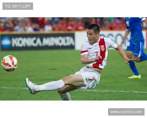 德甲球员转会动态分析：各队阵容调整情况与新赛季竞争力提升趋势